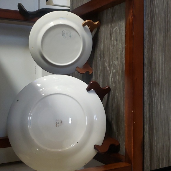 2 Gold Rimmed 22k gold Plates - Picture 7 of 7